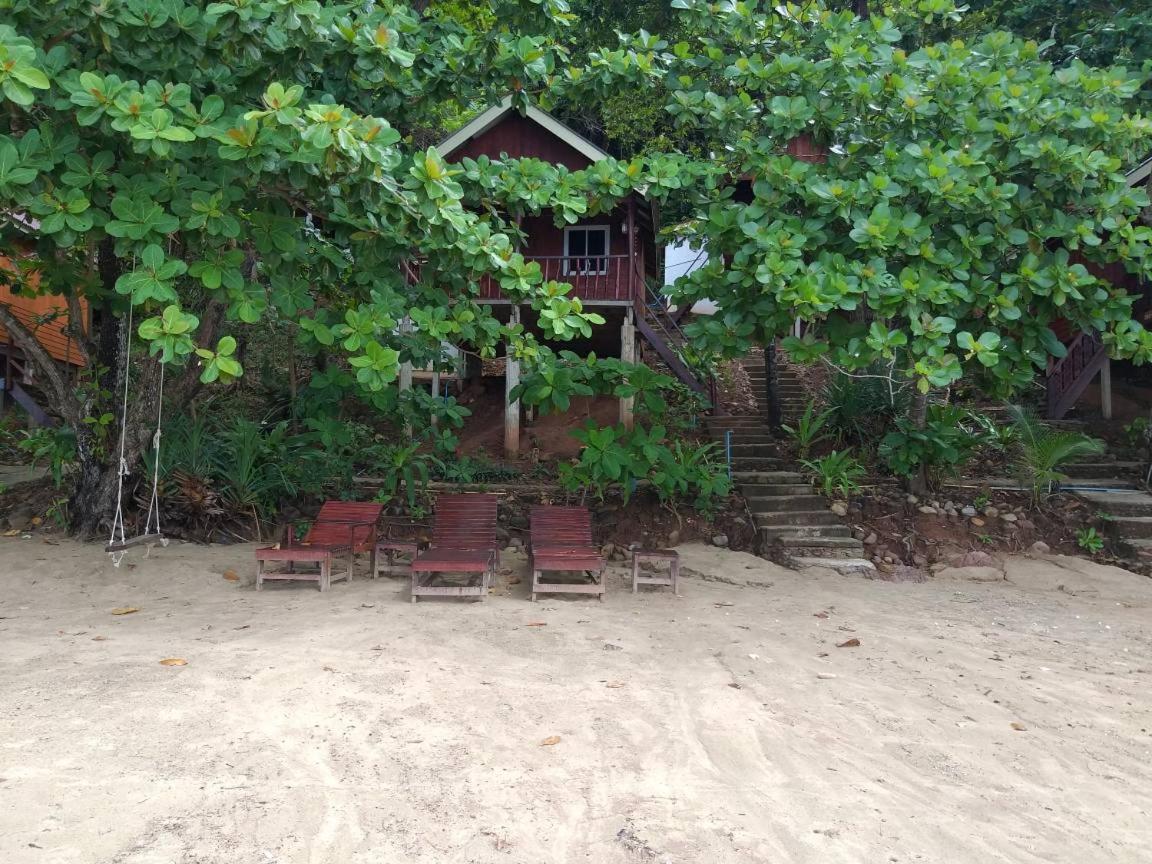 Kohjum Seafront Resort Koh Jum Eksteriør billede